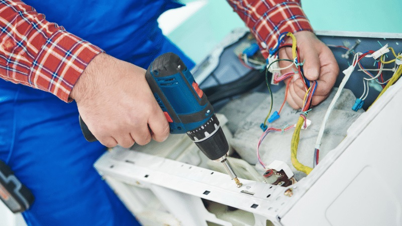 Zeytinburnu Vestfrost Vestfrost çamaşır makinesi kart tamiri – Su almama arızası orijinal parça ile giderildi. - Teknik servis örneği